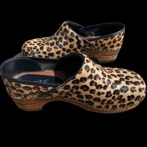 Vintage y2k Cheetah Slip On Chunky Platform Clogs